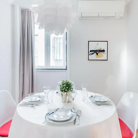 Center V * 리스본