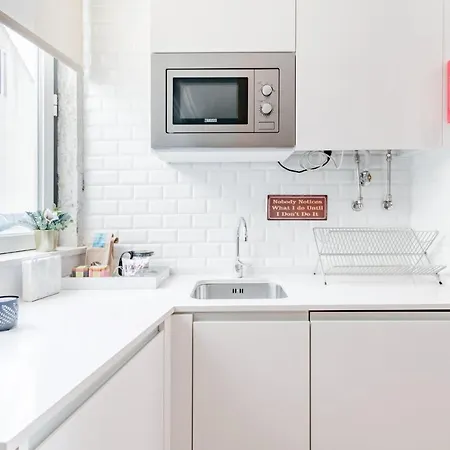 Center V Apartment Lisbon